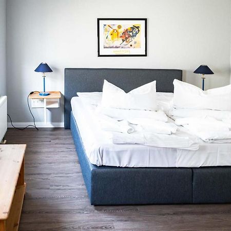 Apartmenthaus Chrischanshof Росток Екстериор снимка