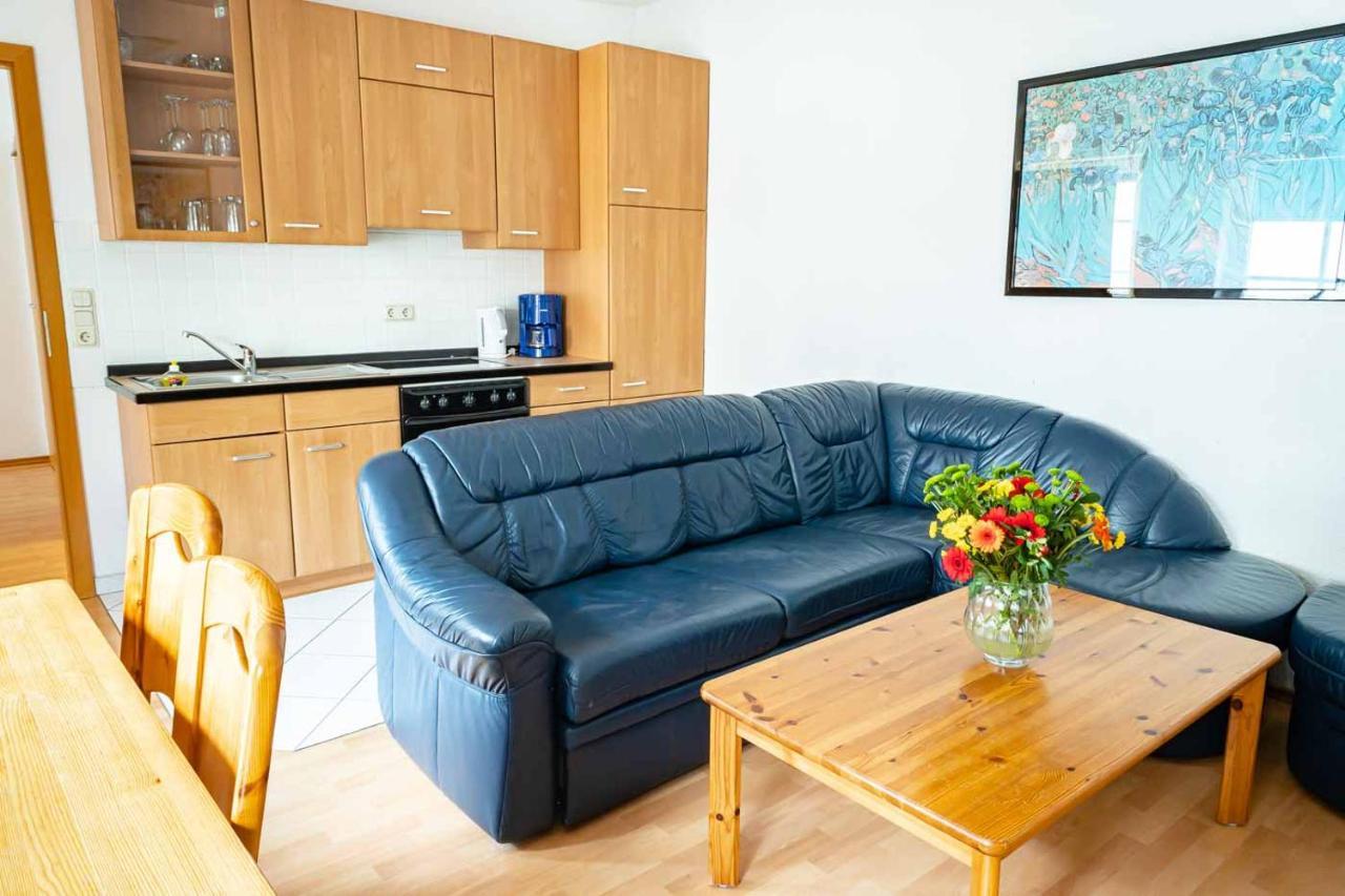 Apartmenthaus Chrischanshof Росток Екстериор снимка