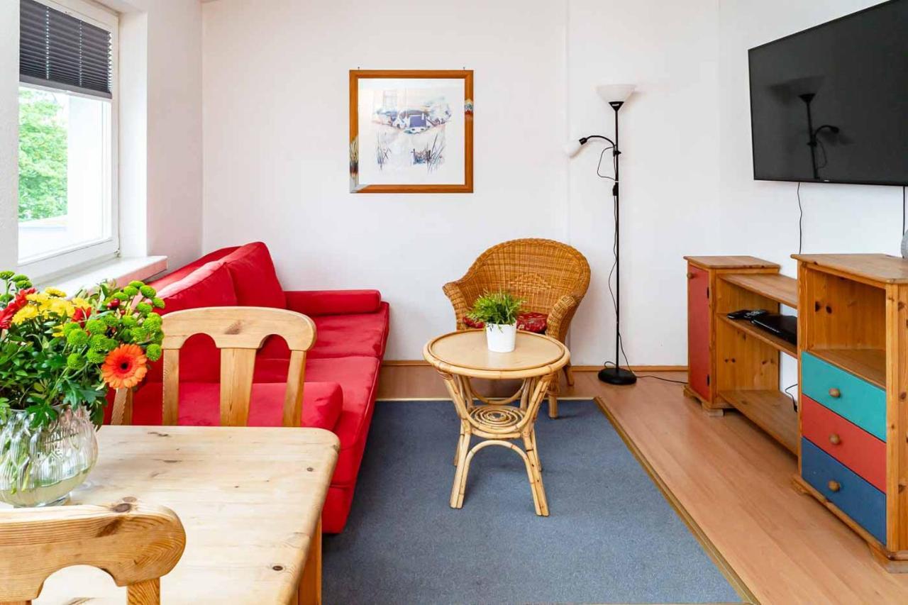 Apartmenthaus Chrischanshof Росток Екстериор снимка