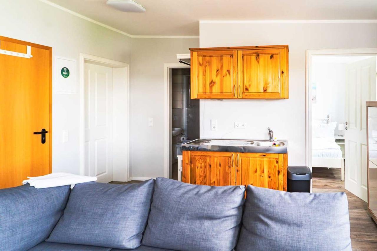 Apartmenthaus Chrischanshof Росток Екстериор снимка
