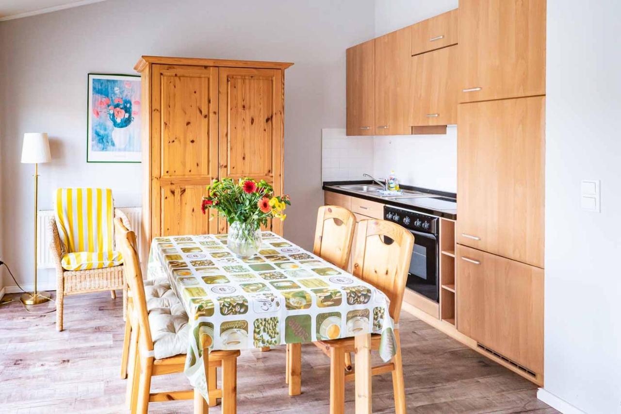 Apartmenthaus Chrischanshof Росток Екстериор снимка