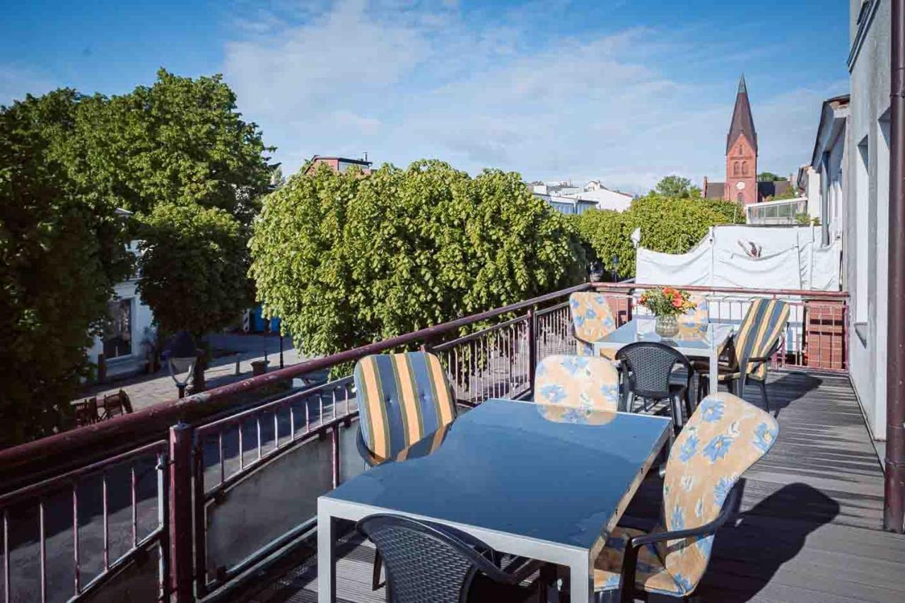 Apartmenthaus Chrischanshof Росток Екстериор снимка